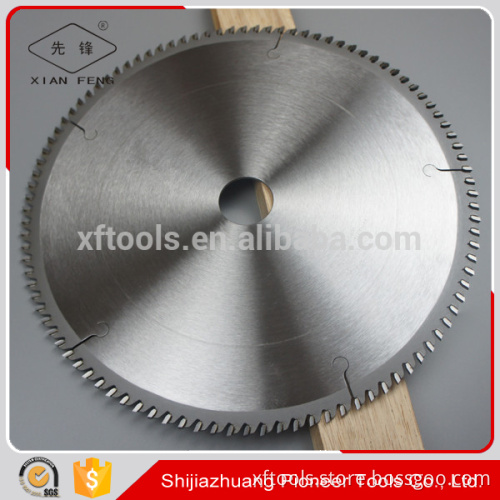 wood cutting tool carbide tipped circular saw blade china supplier